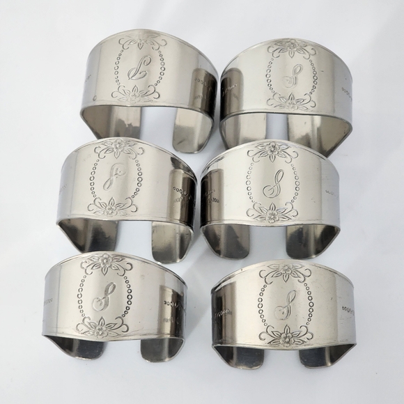 Custom Craft Other - Customcraft Stainless Monogrammed Napkin Ring Set Of 6 Initial S Dining Decor